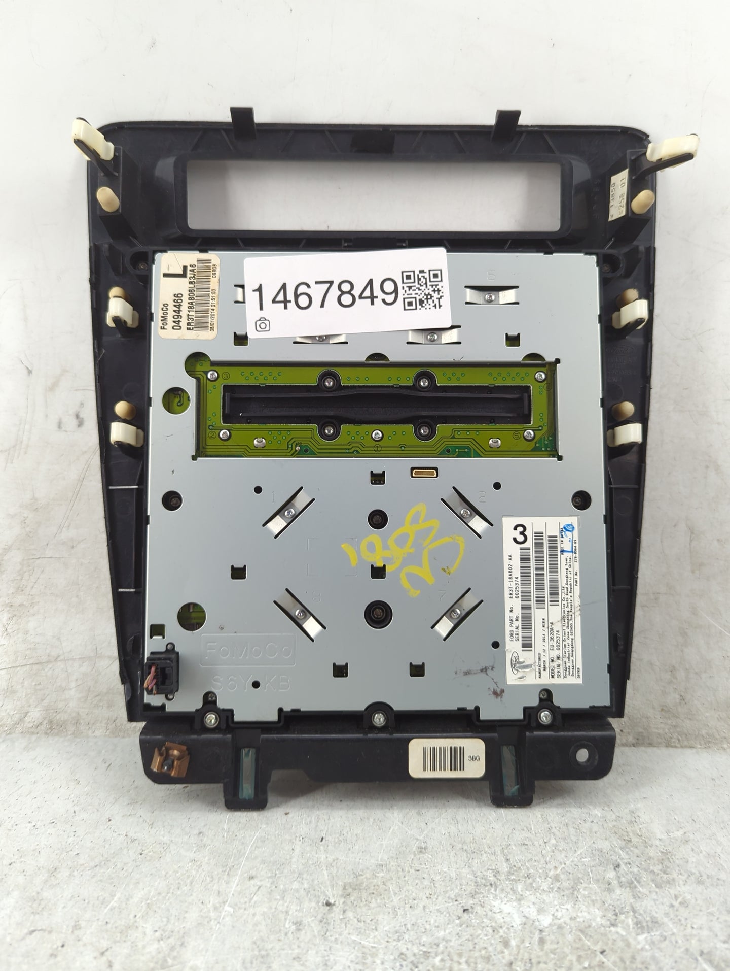 2011-2014 Ford Mustang Radio Control Panel - Oemusedautoparts1.com