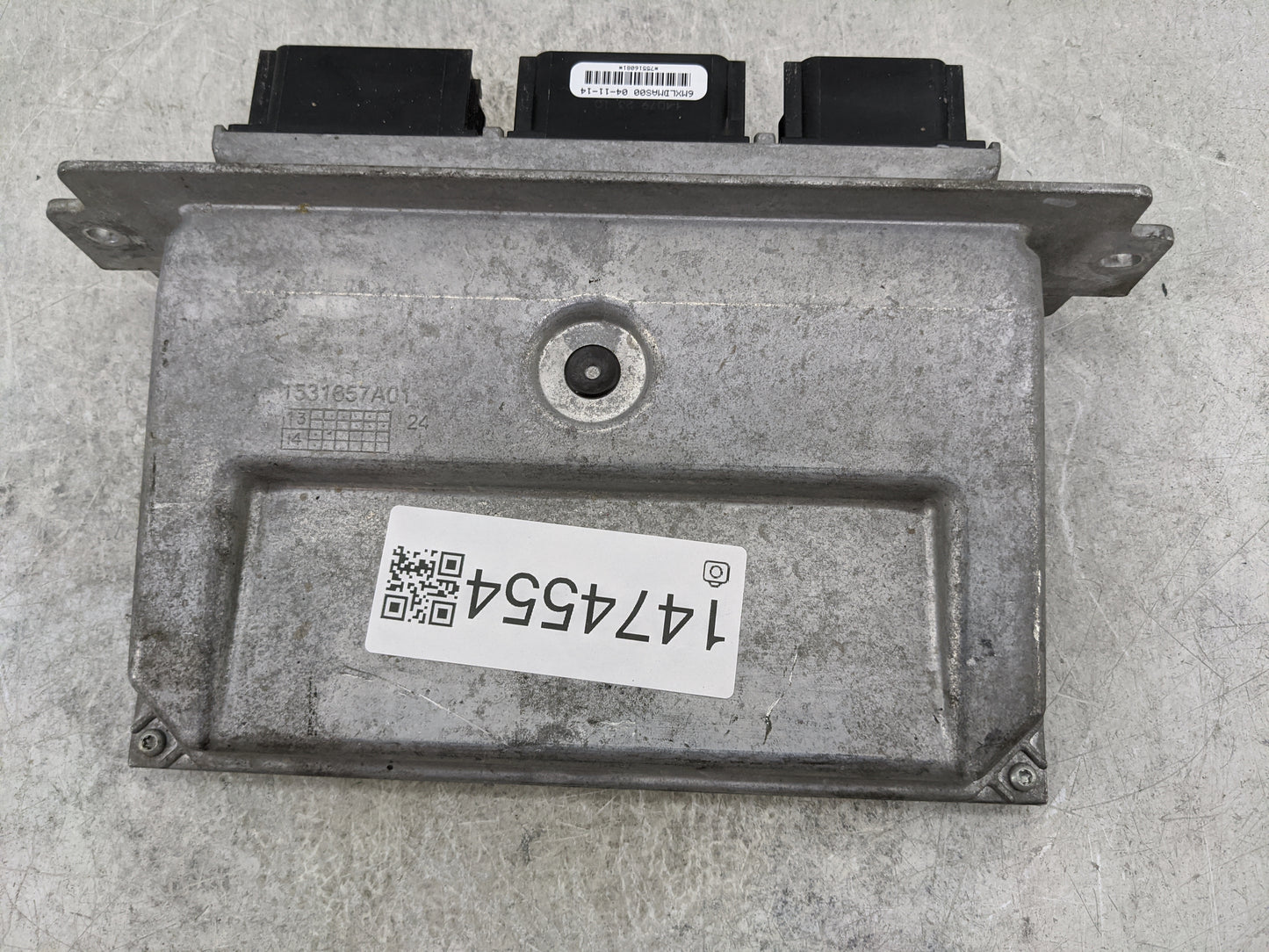 2013-2014 Ford Mustang PCM Engine Control Computer ECU ECM PCU OEM P/N:DR3A-12A650-C 1331657A01, 6MXLDMAS00 Fits Fits 2013 2