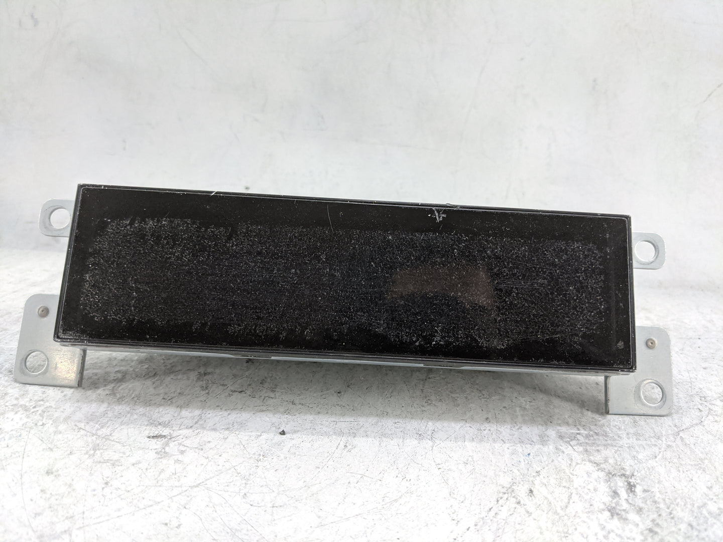 2011-2014 Ford Mustang Radio Display Info Screen Oem - Oemusedautoparts1.com
