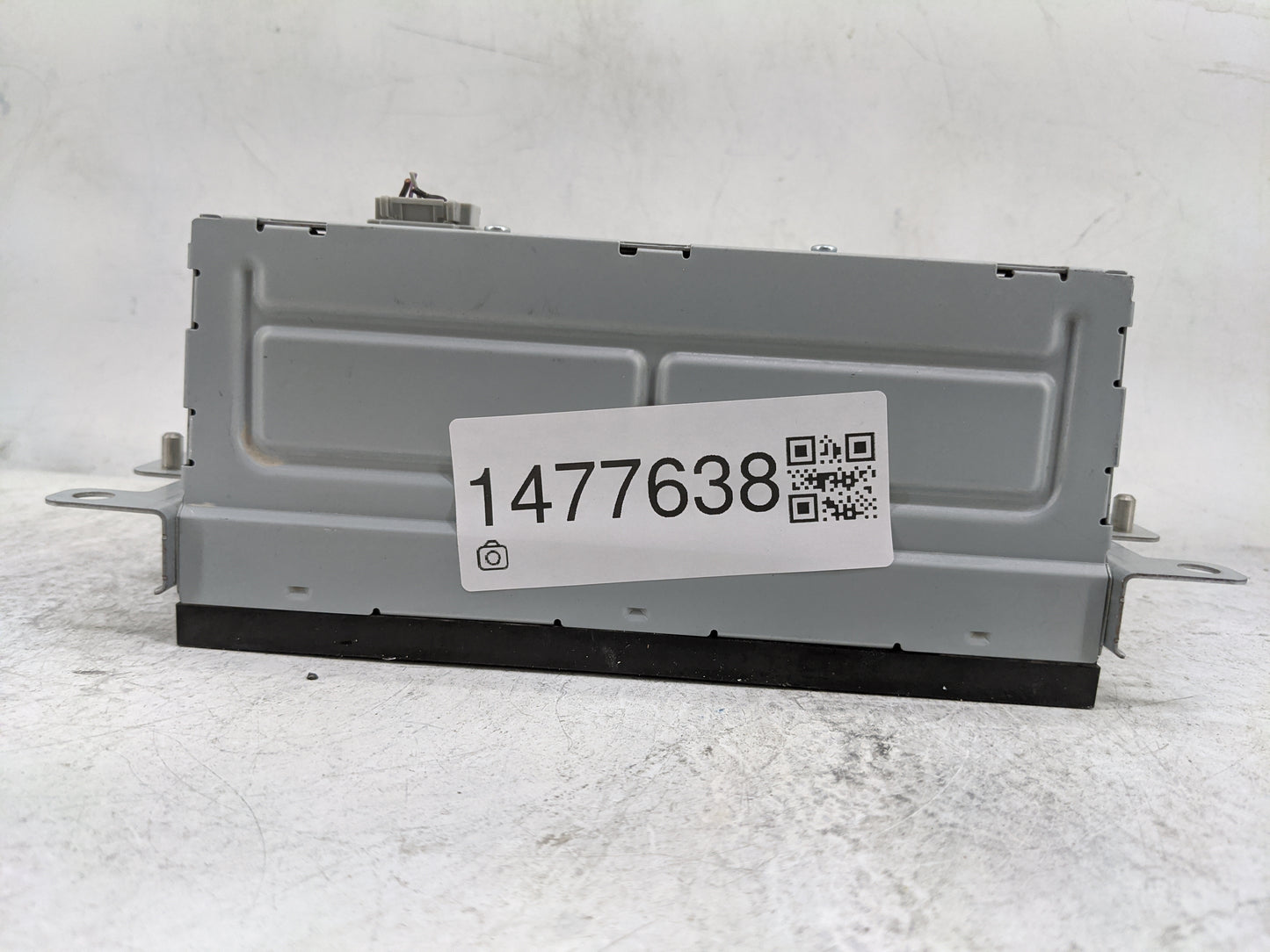 2011-2014 Ford Mustang Radio Display Info Screen Oem - Oemusedautoparts1.com