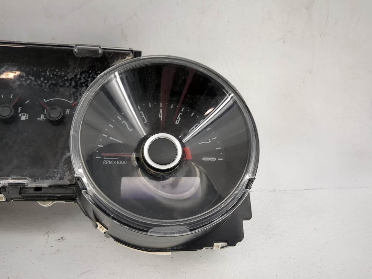 2014 Ford Mustang Instrument Cluster Speedometer Gauges P/N:10849 Miles: Fits OEM Used Auto Parts - Oemusedautoparts1.com