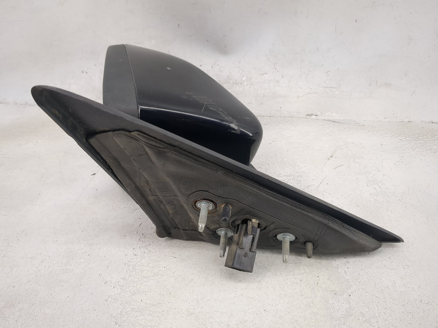 2013-2014 Ford Mustang Driver Side View Mirror - Left Door Mirror OEM Used - Oemusedautoparts1.com