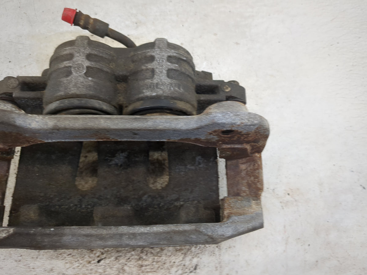 2011-2014 Ford Mustang Front Passenger Right Brake Caliper - Oemusedautoparts1.com