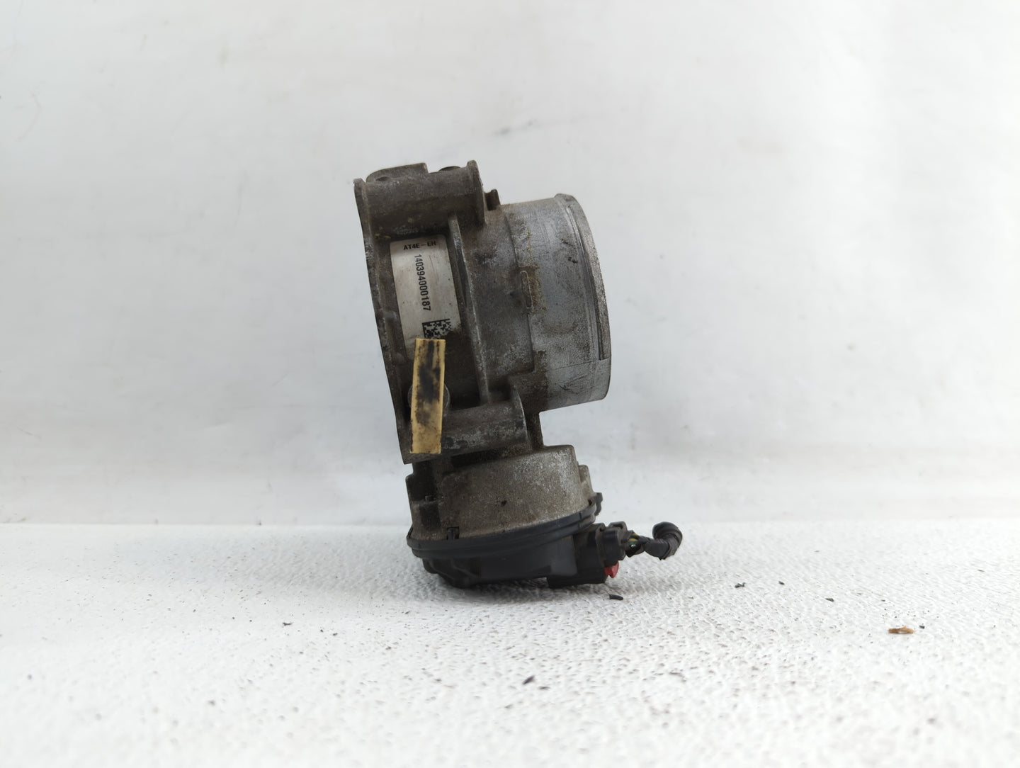 2011-2017 Ford Mustang Throttle Body P/N:AT4E-EF AT4E-9F991-EL, AT4E-ED Fits Fits 2011 2012 2013 2014 2015 2016 2017 2018 20