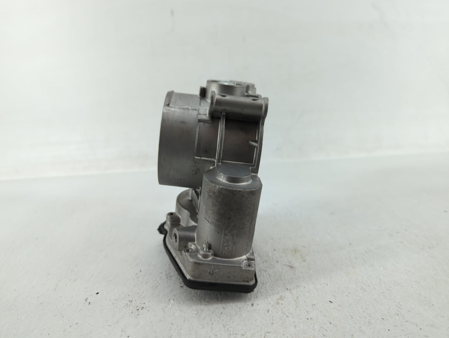 2011-2017 Ford Mustang Throttle Body P/N:AT4E-9F991-EM AT4E-9F991-EH Fits Fits 2011 2012 2013 2014 2015 2016 2017 2018 2019 