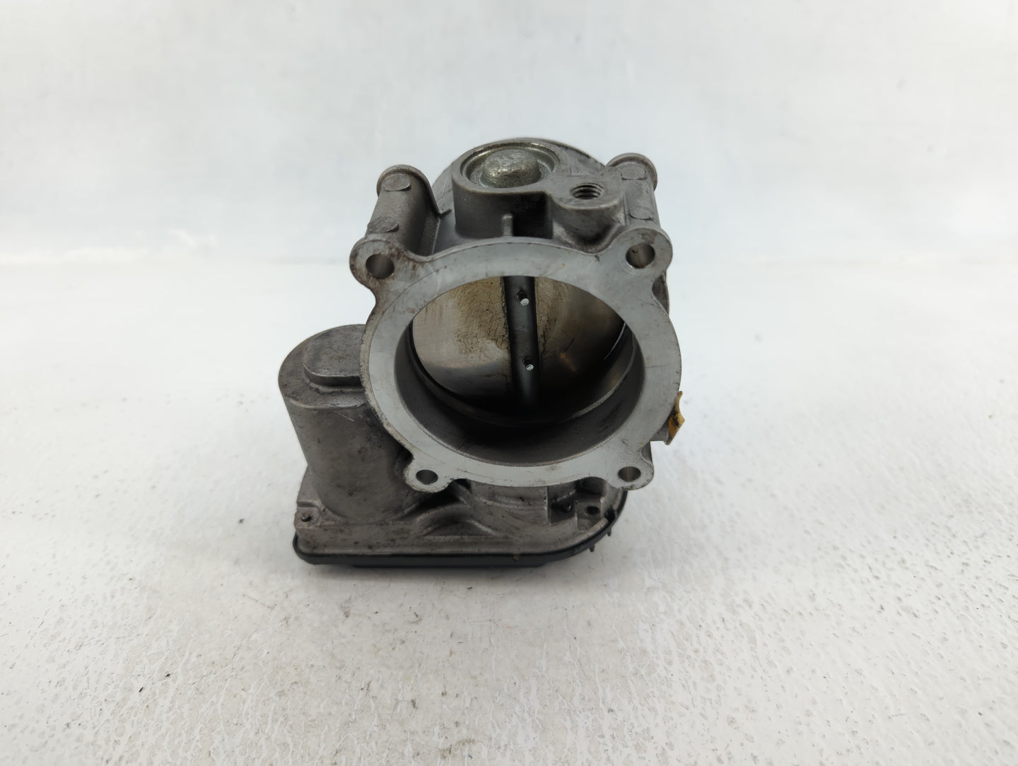 2011-2017 Ford Mustang Throttle Body P/N:AT4E-EH Fits Fits 2011 2012 2013 2014 2015 2016 2017 2018 2019 OEM Used Auto Parts 