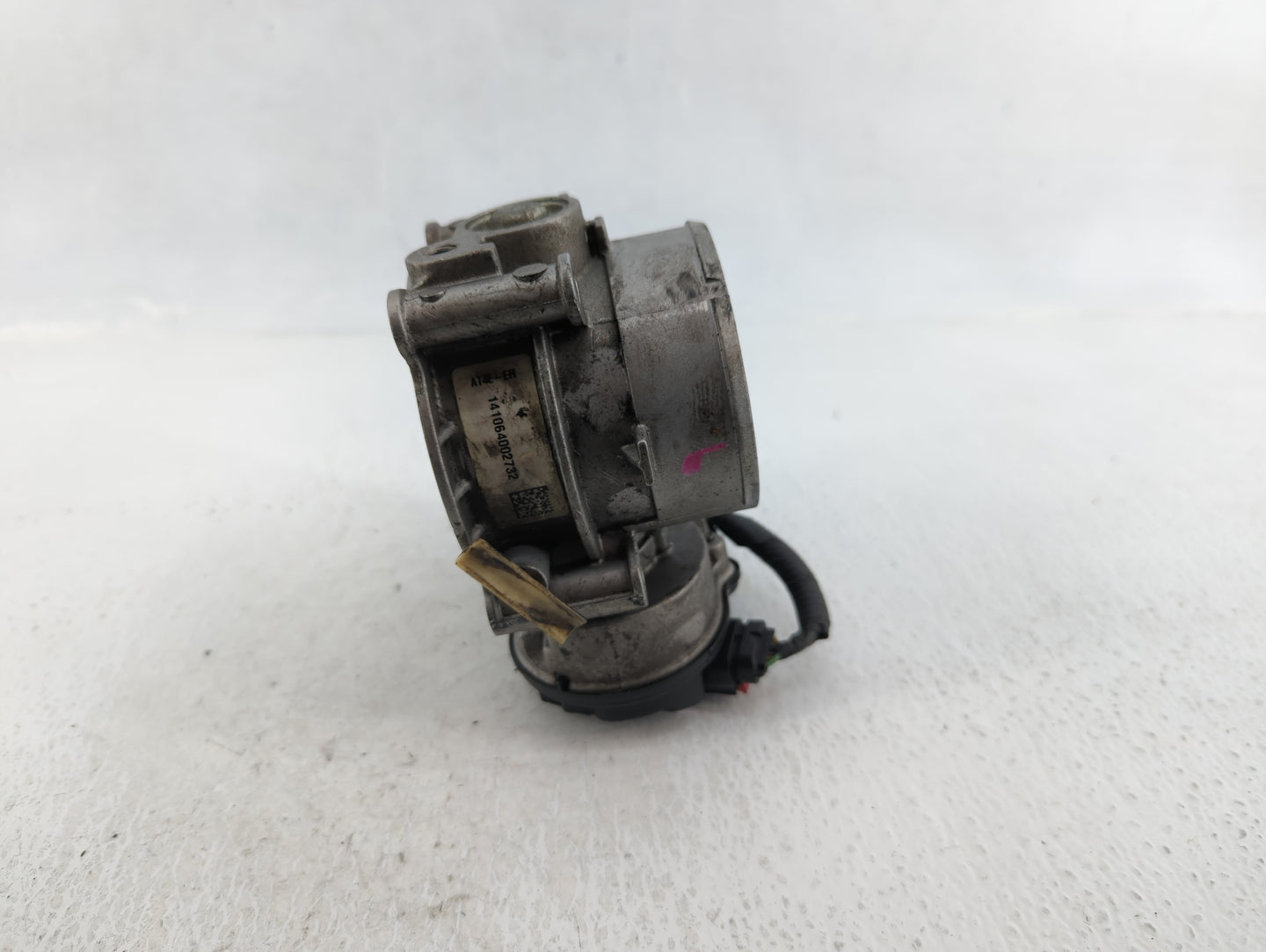 2011-2017 Ford Mustang Throttle Body P/N:AT4E-EH Fits Fits 2011 2012 2013 2014 2015 2016 2017 2018 2019 OEM Used Auto Parts 