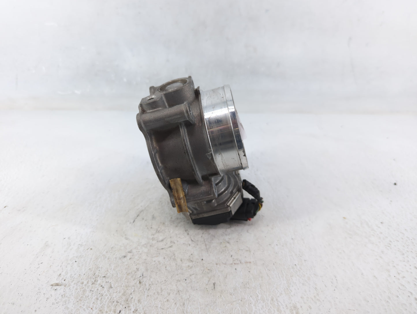 2011-2017 Ford Mustang Throttle Body P/N:TB1049D Fits Fits 2011 2012 2013 2014 2015 2016 2017 2018 2019 OEM Used Auto Parts 