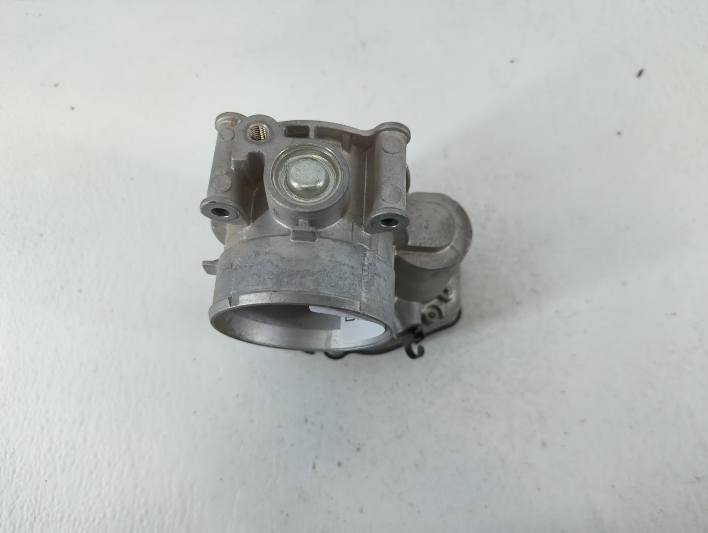 2011-2017 Ford Mustang Throttle Body P/N:AT4E-EH 141414002984 Fits Fits 2011 2012 2013 2014 2015 2016 2017 2018 2019 OEM Use