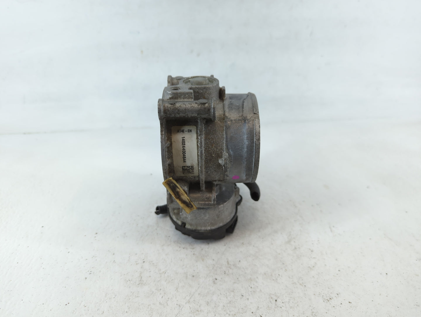 2011-2017 Ford Mustang Throttle Body P/N:AT4E-EH 140244004644 Fits Fits 2011 2012 2013 2014 2015 2016 2017 2018 2019 OEM Use