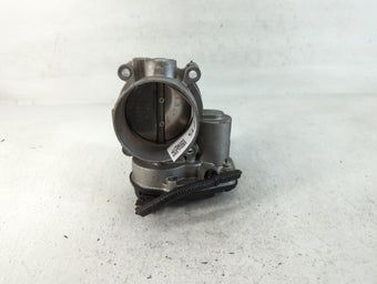 compare product 2014 Ford Mustang Throttle Body P/N:12601677 EA, RMA72-11, 12634263 0913 Fits OEM Used Auto Parts