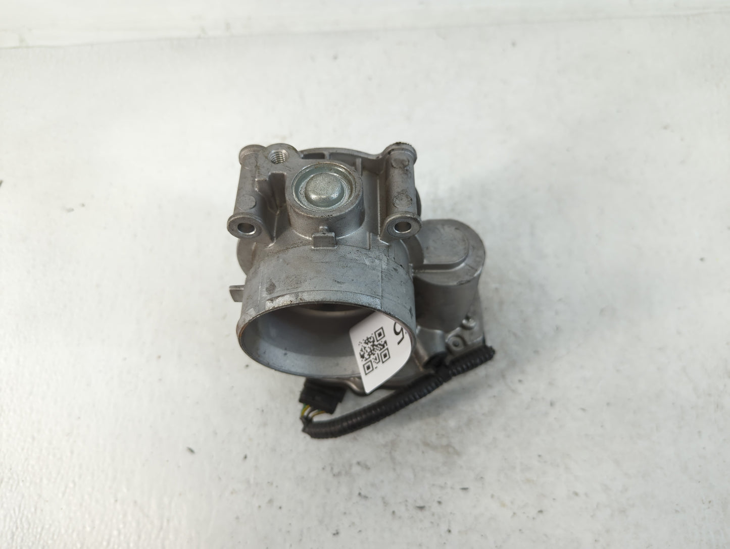 2014 Ford Mustang Throttle Body P/N:12601677 EA, RMA72-11, 12634263 0913 Fits OEM Used Auto Parts - Oemusedautoparts1.com
