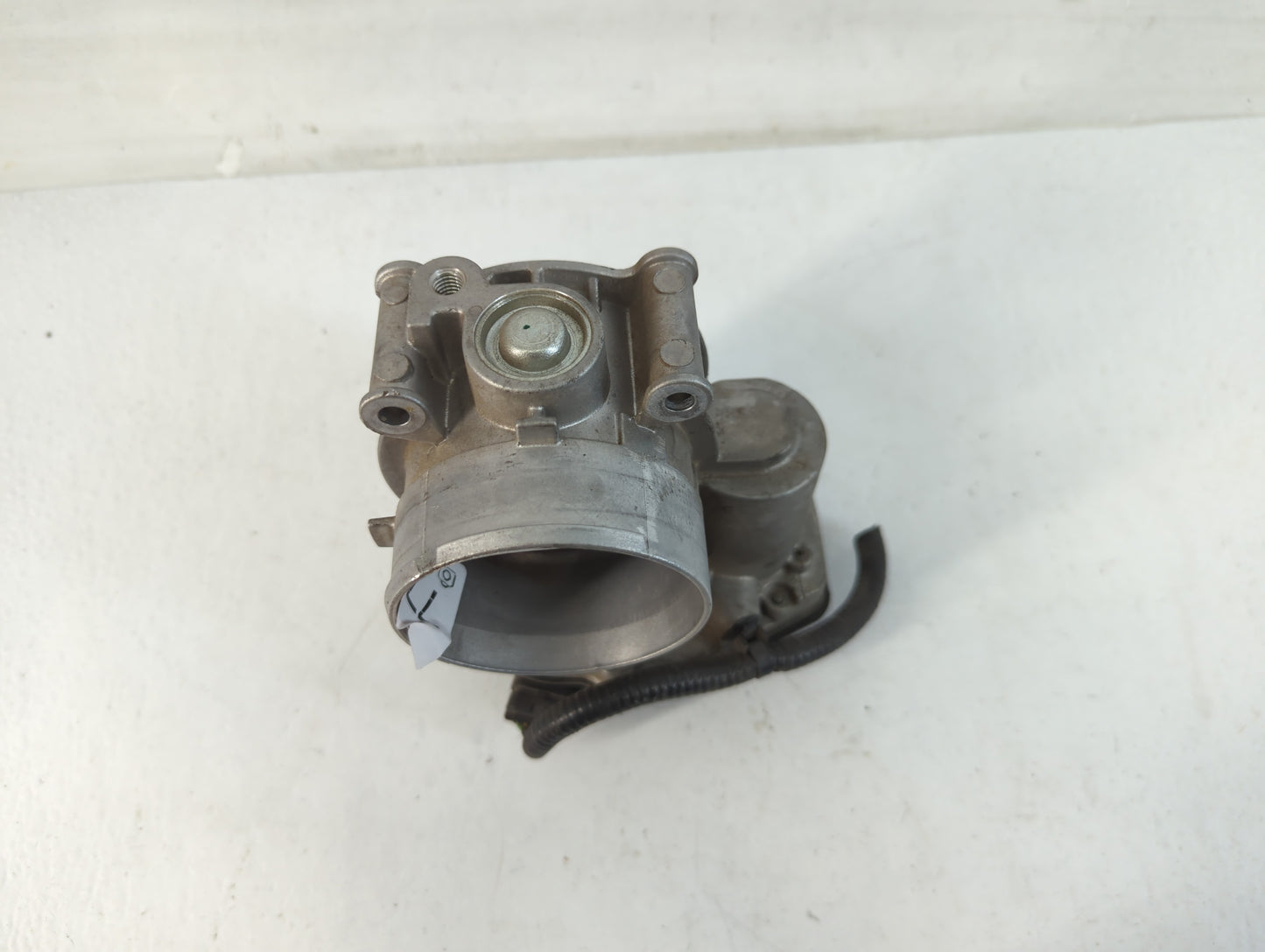 2011-2017 Ford Mustang Throttle Body P/N:130424002986 AT4E-EF Fits Fits 2011 2012 2013 2014 2015 2016 2017 2018 2019 OEM Use