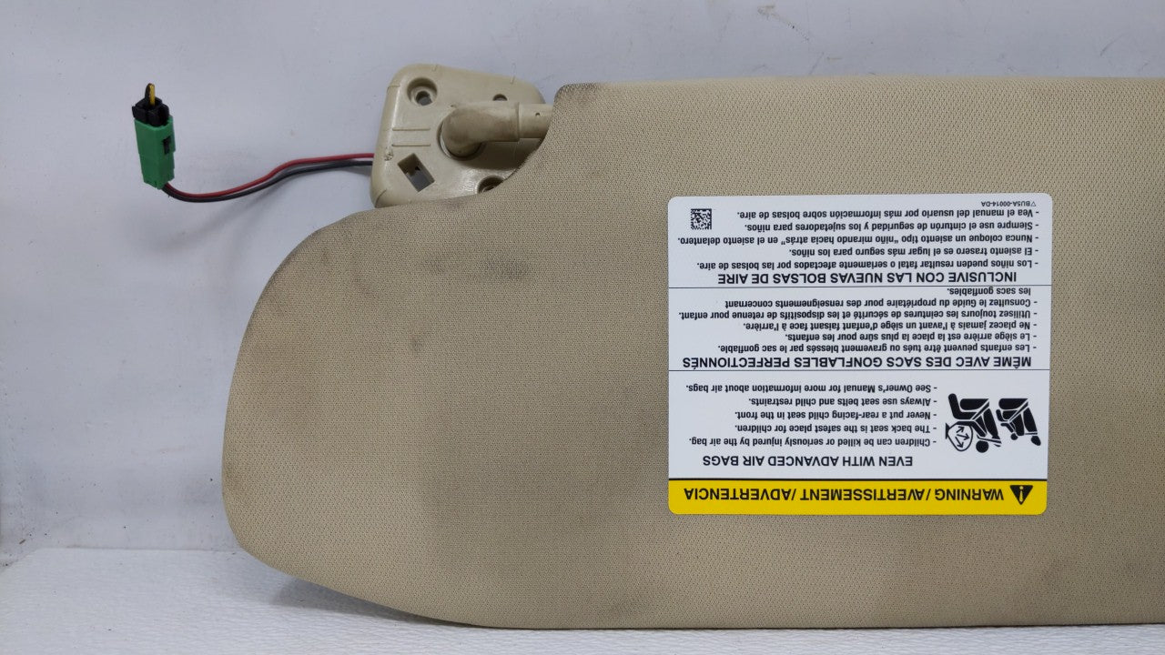 2013-2019 Ford Taurus Sun Visor Shade Replacement Passenger Right Mirror Fits OEM Used Auto Parts - Oemusedautoparts1.com