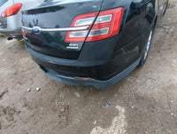 2013-2019 Ford Taurus Rear Bumper Assembly Oem - Oemusedautoparts1.com