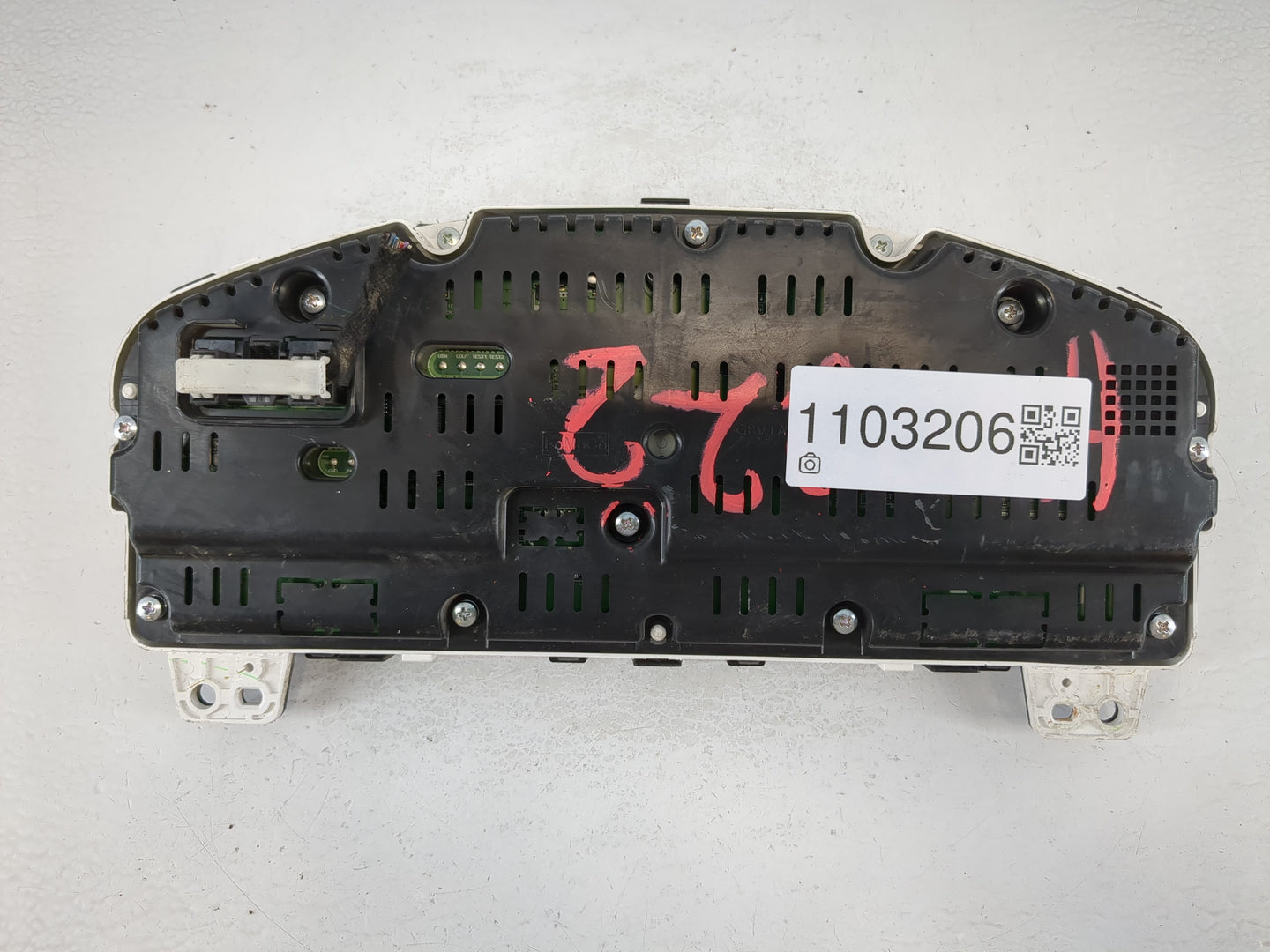 2014 Ford Taurus Instrument Cluster Speedometer Gauges P/N:EG1T-10849-AD Fits OEM Used Auto Parts - Oemusedautoparts1.com