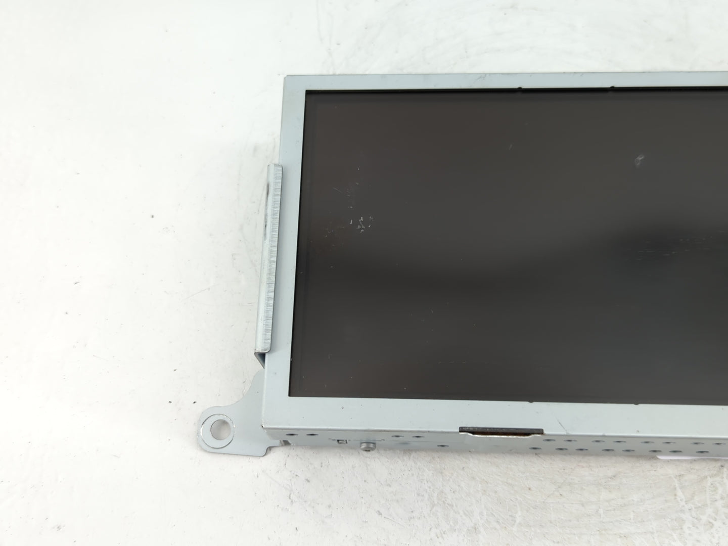 2013-2016 Ford Taurus Radio AM FM Cd Player Receiver Replacement P/N:DG1T-18B955-FB Fits Fits 2013 2014 2015 2016 OEM Used A