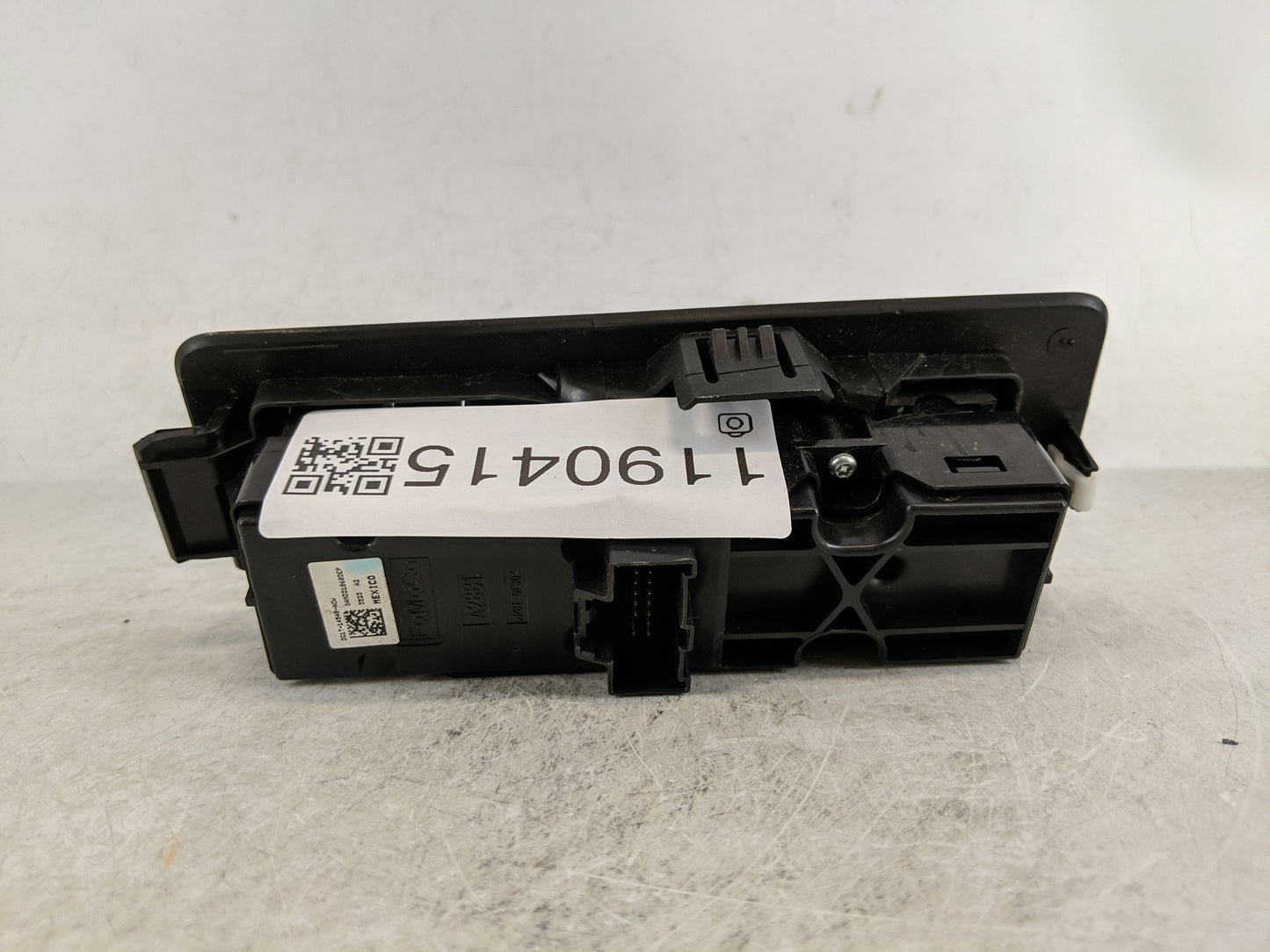 2013-2019 Ford Taurus Master Power Window Switch Replacement Driver Side Left P/N:DG13 14B133 AF3JA6 Fits OEM Used Auto Part