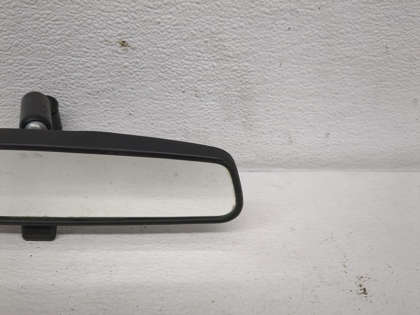 2000-2019 Ford Taurus Interior Rear View Mirror Replacement OEM P/N:E8011083 Fits OEM Used Auto Parts - Oemusedautoparts1.co