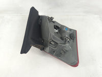 2013-2019 Ford Taurus Tail Light Assembly Passenger Right OEM P/N:DG13-13404-A DG13-13B504-A Fits OEM Used Auto Parts - Oemu