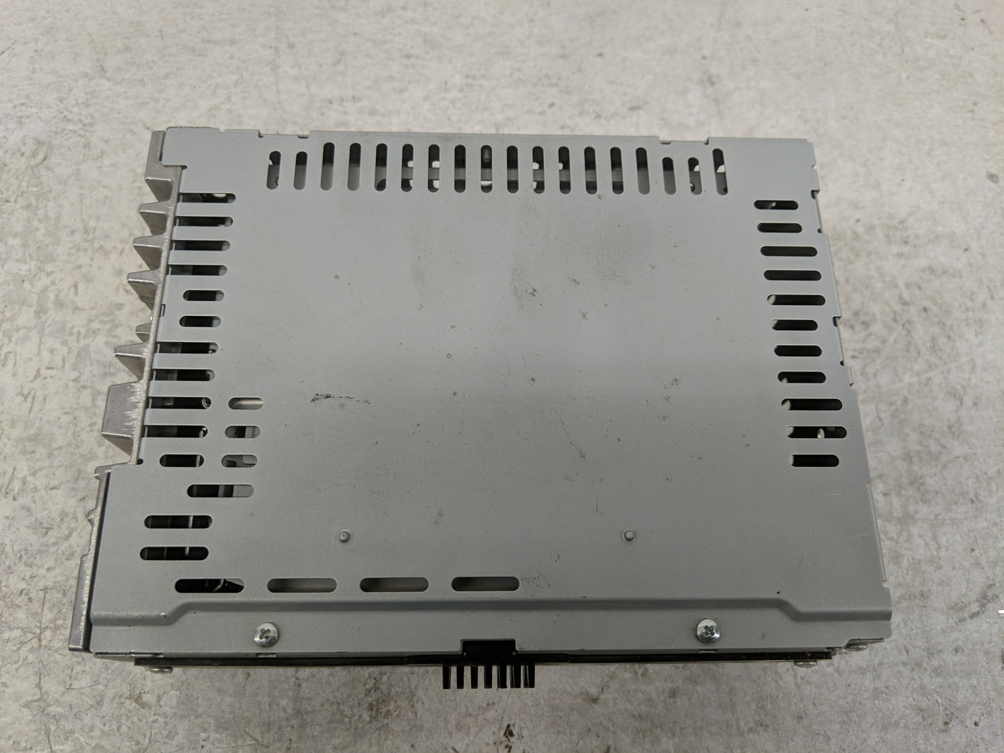2014 Ford Taurus Radio AM FM Cd Player Receiver Replacement P/N:DG1T-19C107-FC Fits OEM Used Auto Parts - Oemusedautoparts1.