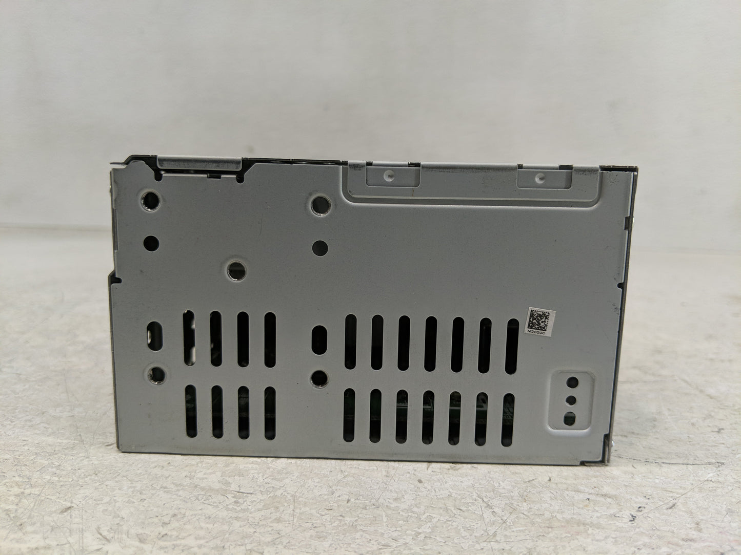 2013-2014 Ford Taurus Radio AM FM Cd Player Receiver Replacement P/N:DG1T-19C107-AG Fits Fits 2013 2014 OEM Used Auto Parts 