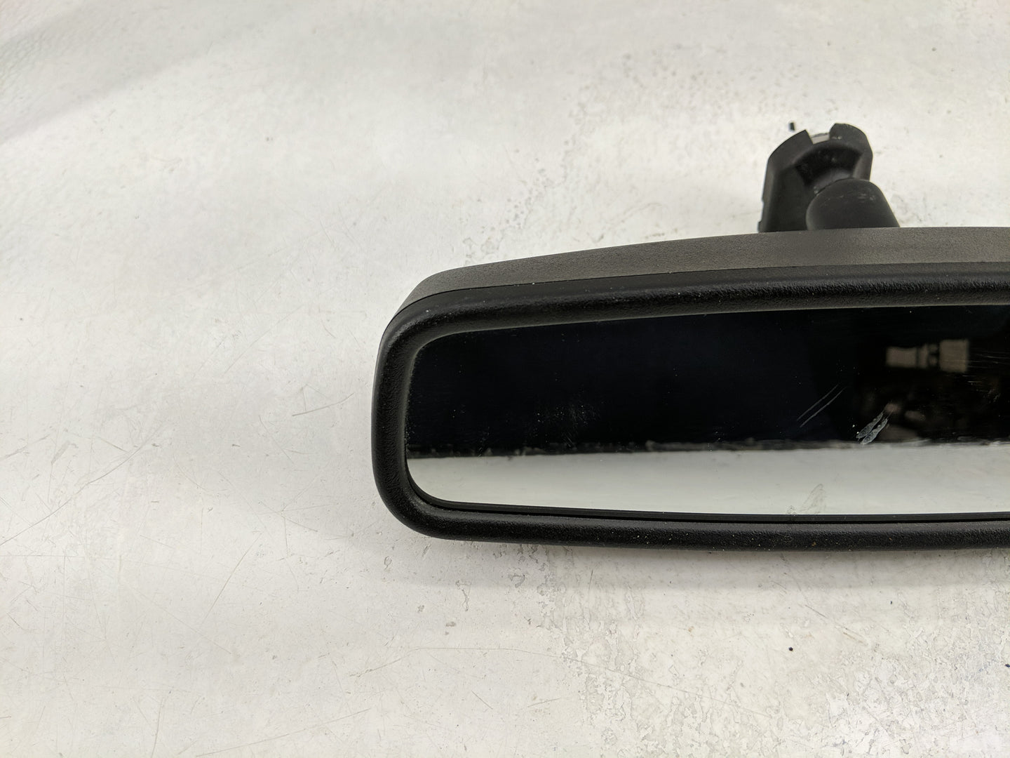 2014-2017 Ford Taurus Interior Rear View Mirror Replacement OEM Fits Fits 2014 2015 2016 2017 OEM Used Auto Parts - Oemuseda