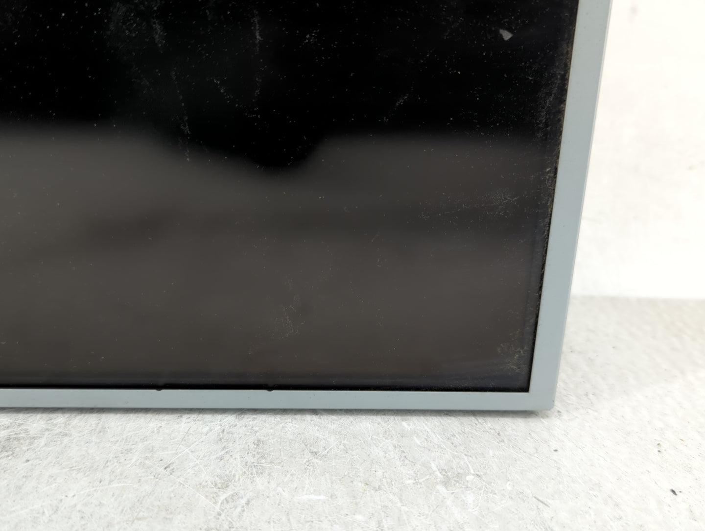 2014 Ford Taurus Information Display Screen - Oemusedautoparts1.com