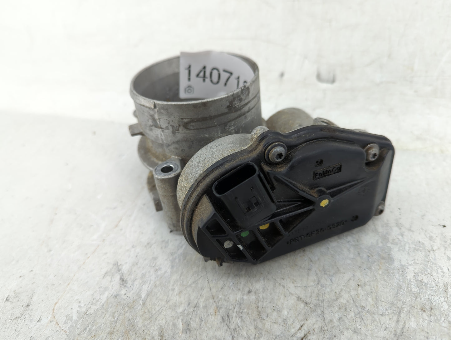2013-2019 Ford Taurus Throttle Body P/N:61301P-0310 Fits Fits 2011 2012 2013 2014 2015 2016 2017 2018 2019 OEM Used Auto Par