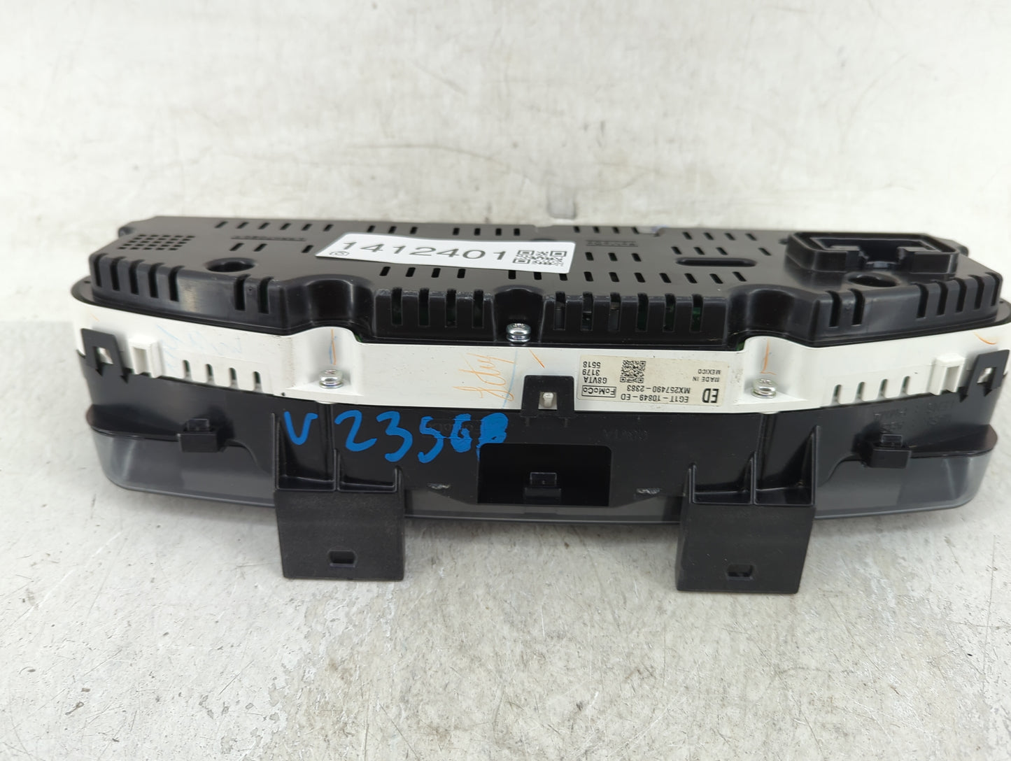 2014 Ford Taurus Instrument Cluster Speedometer Gauges P/N:EG1T-10849-ED Fits OEM Used Auto Parts - Oemusedautoparts1.com