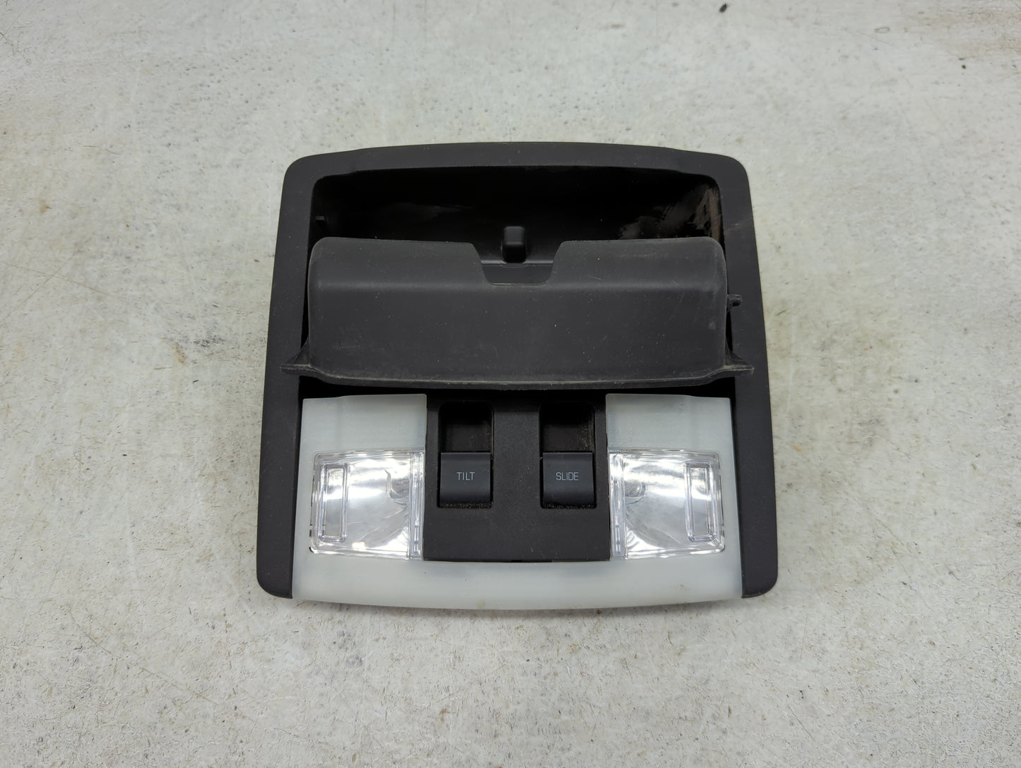 2014 Ford Taurus Overhead Roof Console - Oemusedautoparts1.com