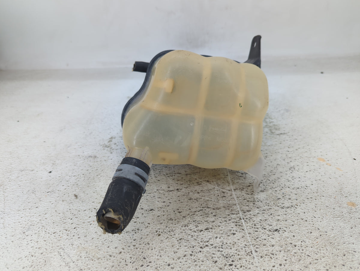 2012-2019 Ford Taurus Radiator Coolant Overflow Expansion Tank Bottle 1432549 - Oemusedautoparts1.com