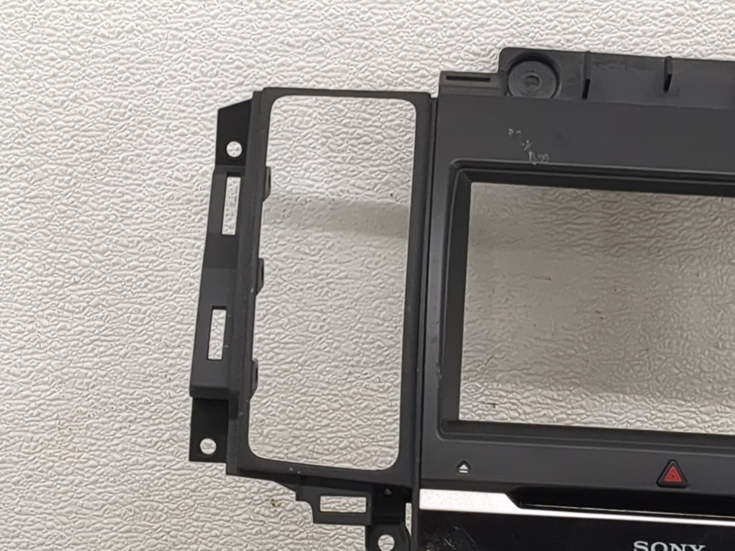 2014 Ford Taurus Am Fm Cd Player Radio Receiver 1468430 - Oemusedautoparts1.com