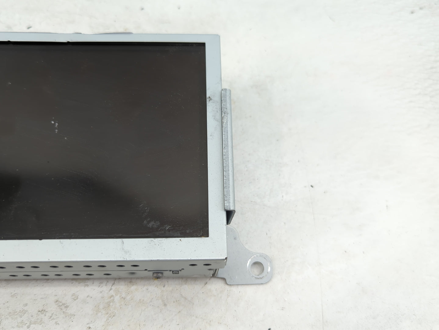 2013-2016 Ford Taurus Radio Display Info Screen Oem 1468525 - Oemusedautoparts1.com