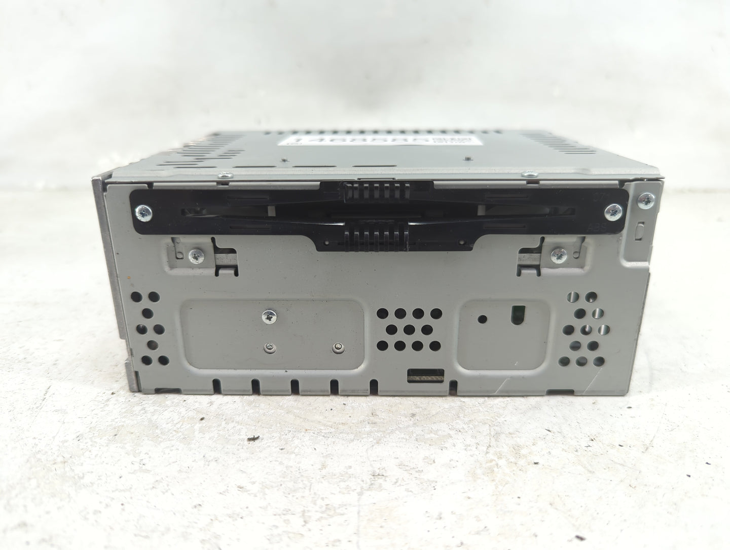 2013-2015 Ford Taurus Radio AM FM Cd Player Receiver Replacement P/N:DG1T-19C107-FC Fits Fits 2013 2014 2015 OEM Used Auto P