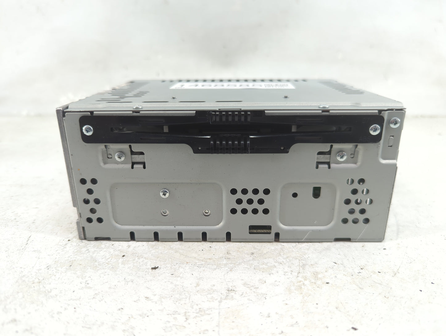 2013-2015 Ford Taurus Radio AM FM Cd Player Receiver Replacement P/N:DG1T-19C107-FC Fits Fits 2013 2014 2015 OEM Used Auto P