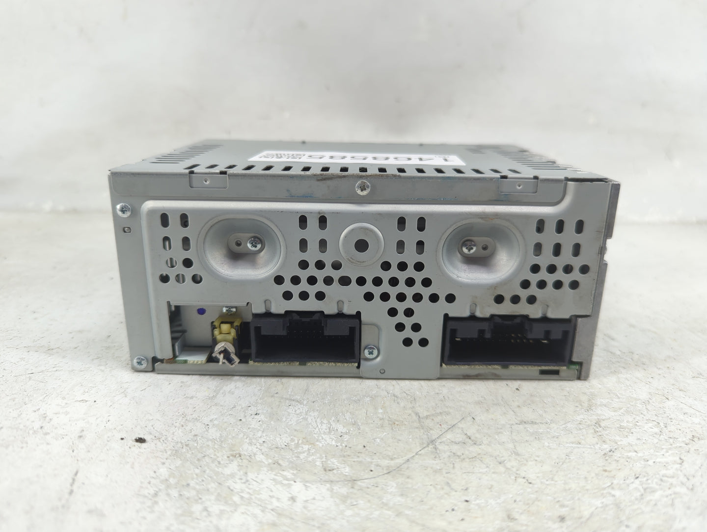 2013-2015 Ford Taurus Radio AM FM Cd Player Receiver Replacement P/N:DG1T-19C107-FC Fits Fits 2013 2014 2015 OEM Used Auto P