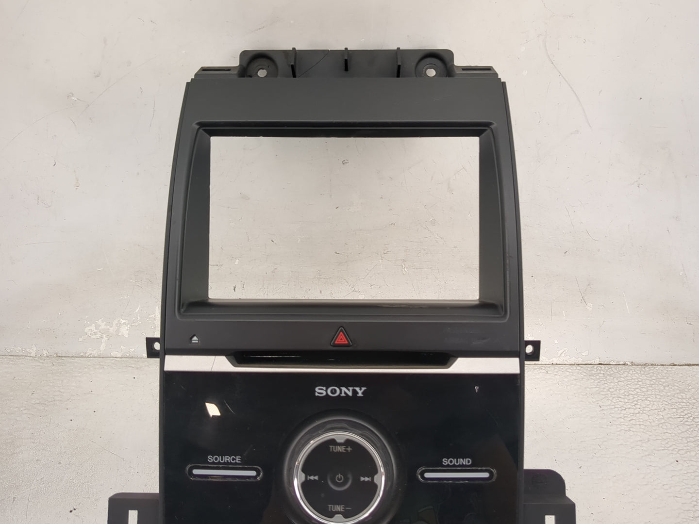 2014 Ford Taurus Radio Control Panel - Oemusedautoparts1.com