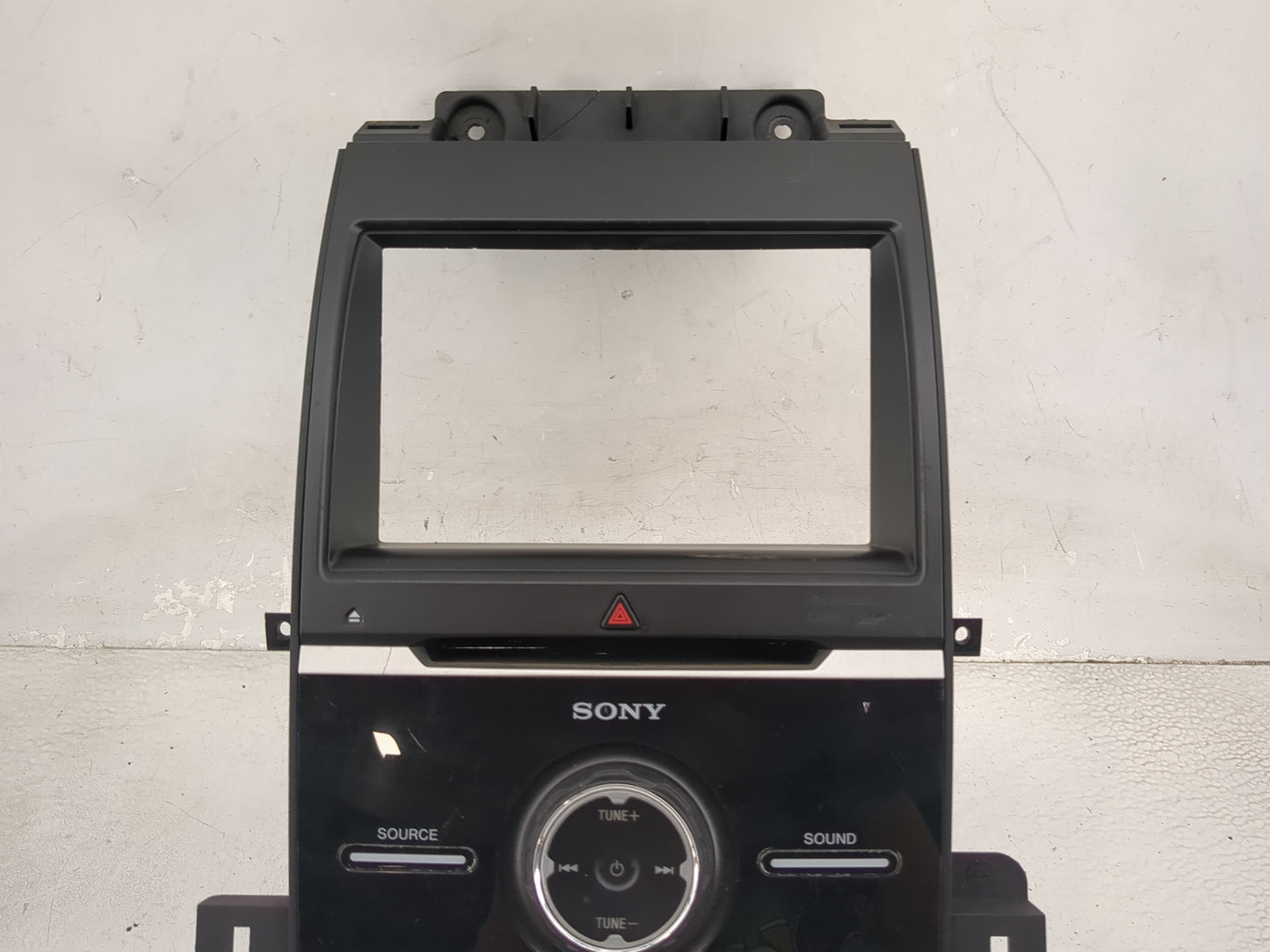 2014 Ford Taurus Radio Control Panel - Oemusedautoparts1.com