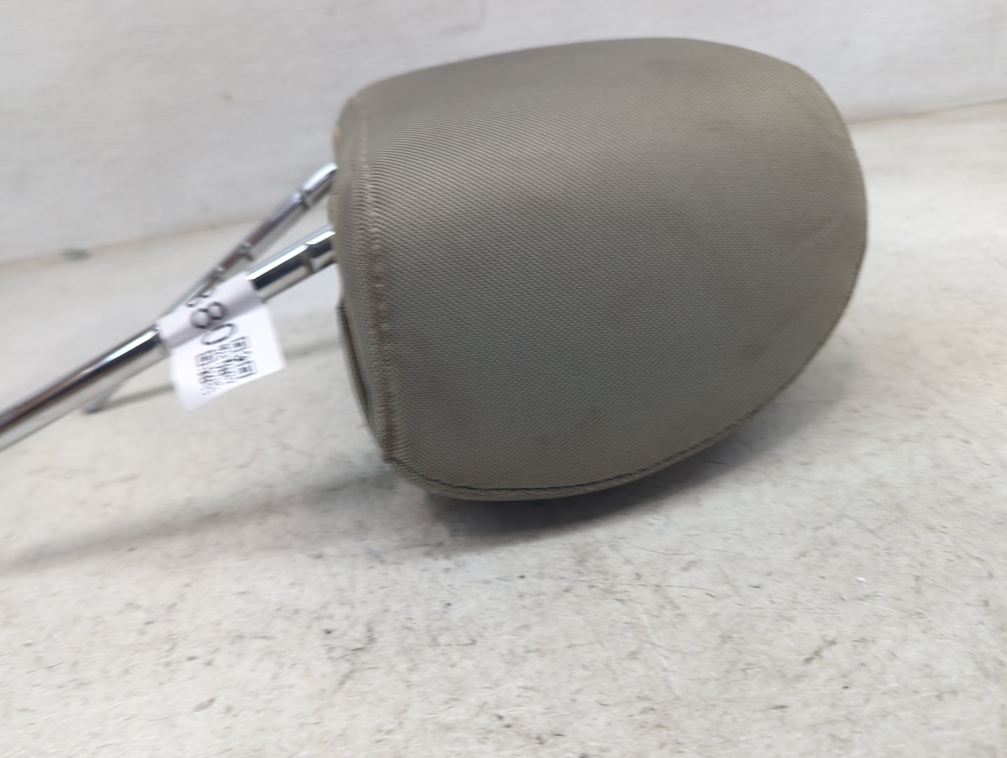 2013-2019 Ford Taurus Headrest Head Rest Front Driver Passenger Seat Fits Fits 2013 2014 2015 2016 2017 2018 2019 OEM Used A