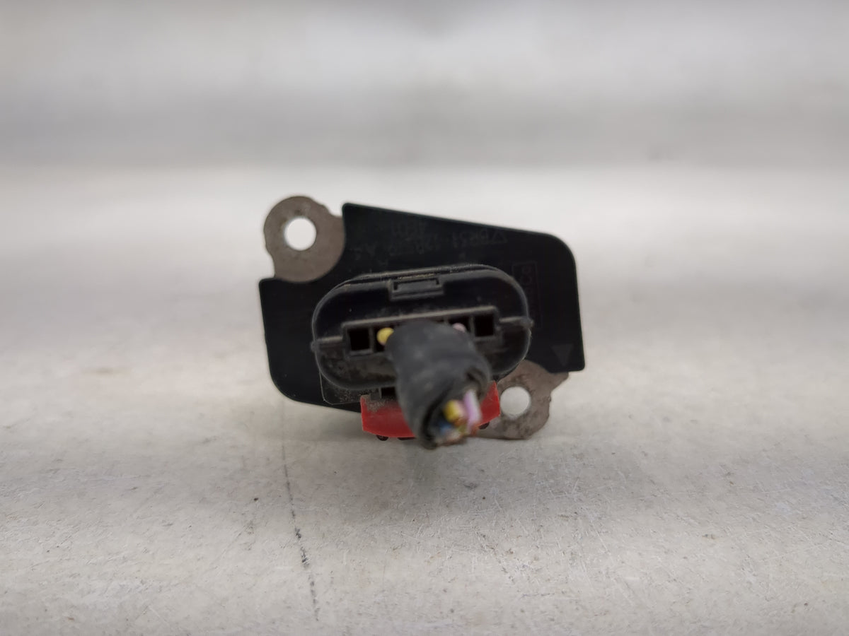 2013-2016 Ford Taurus Mass Air Flow Meter Maf Sensor 1486055 - Oemusedautoparts1.com