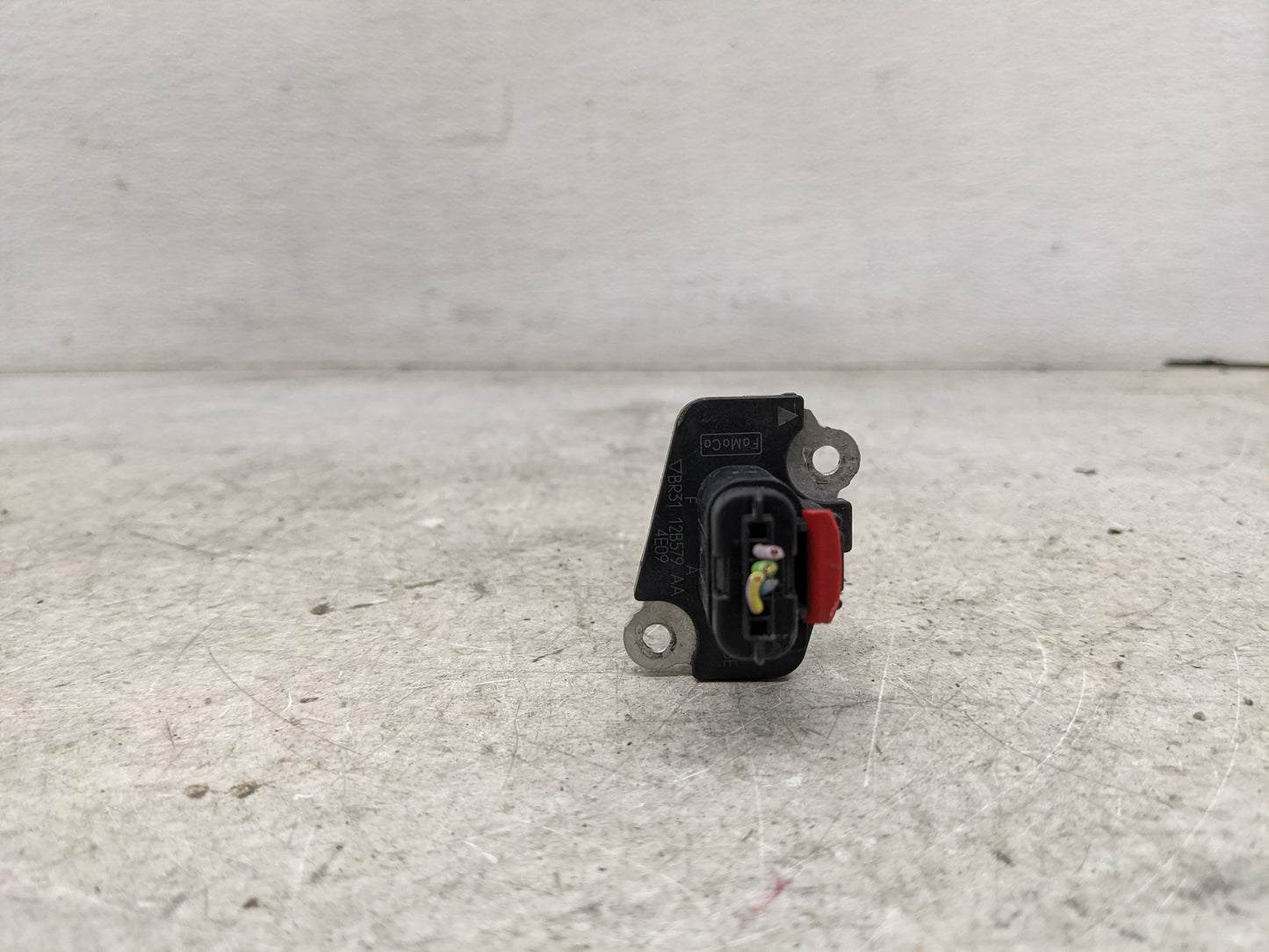 2013-2016 Ford Taurus Mass Air Flow Meter Maf 1489641 - Oemusedautoparts1.com