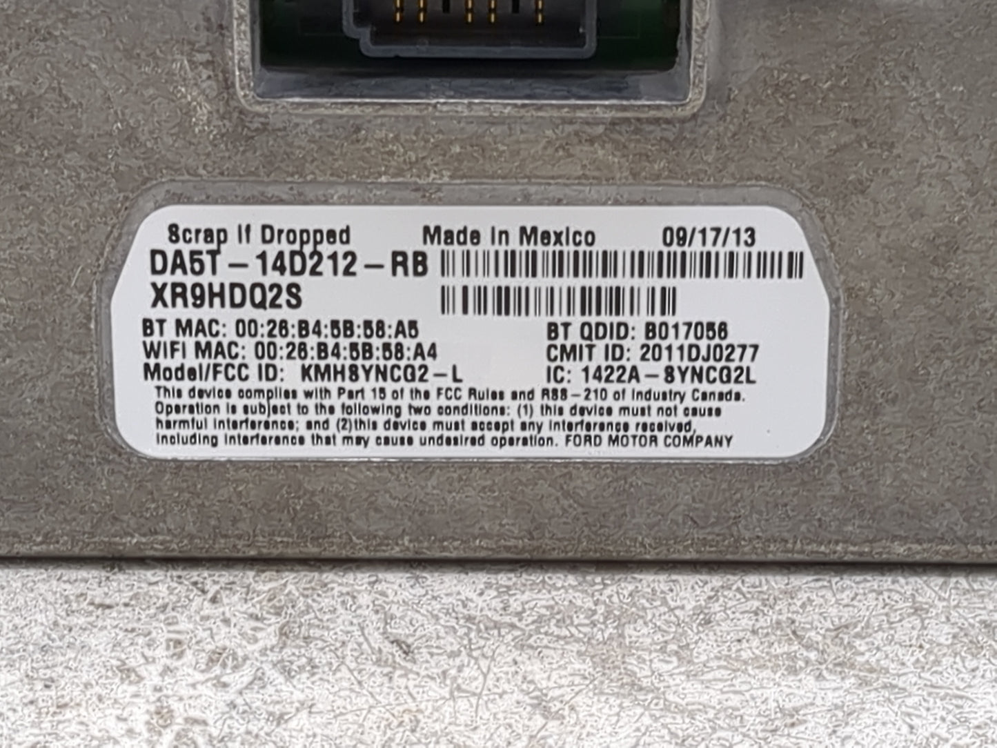 2013-2016 Ford Taurus Radio Display Info Screen Oem 1491520 - Oemusedautoparts1.com