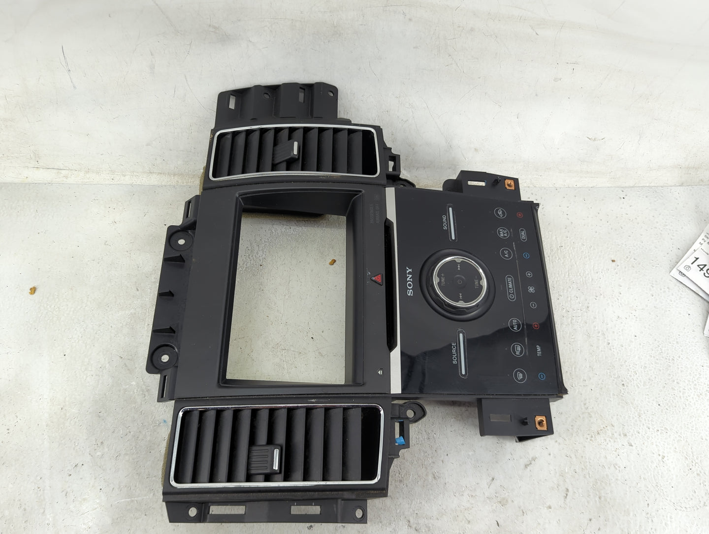 2014-2019 Ford Taurus Radio Control Panel 1491563 - Oemusedautoparts1.com