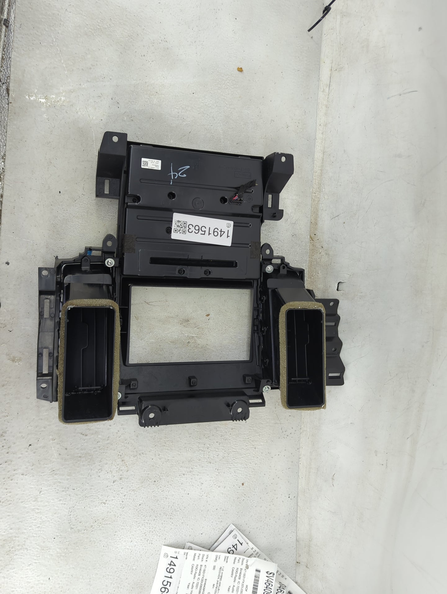 2014-2019 Ford Taurus Radio Control Panel 1491563 - Oemusedautoparts1.com