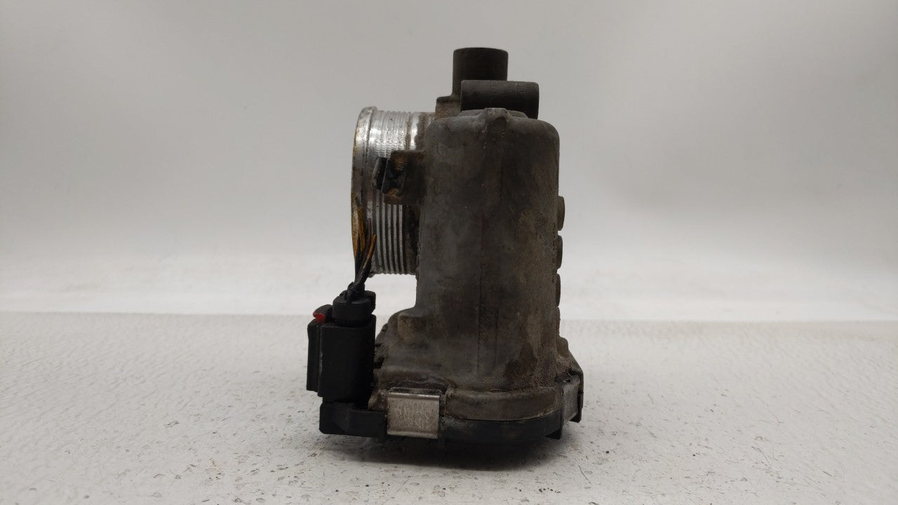 2013-2017 Ford Taurus Throttle Body P/N:CM5E-9F991-AD Fits Fits 2012 2013 2014 2015 2016 2017 OEM Used Auto Parts - Oemuseda