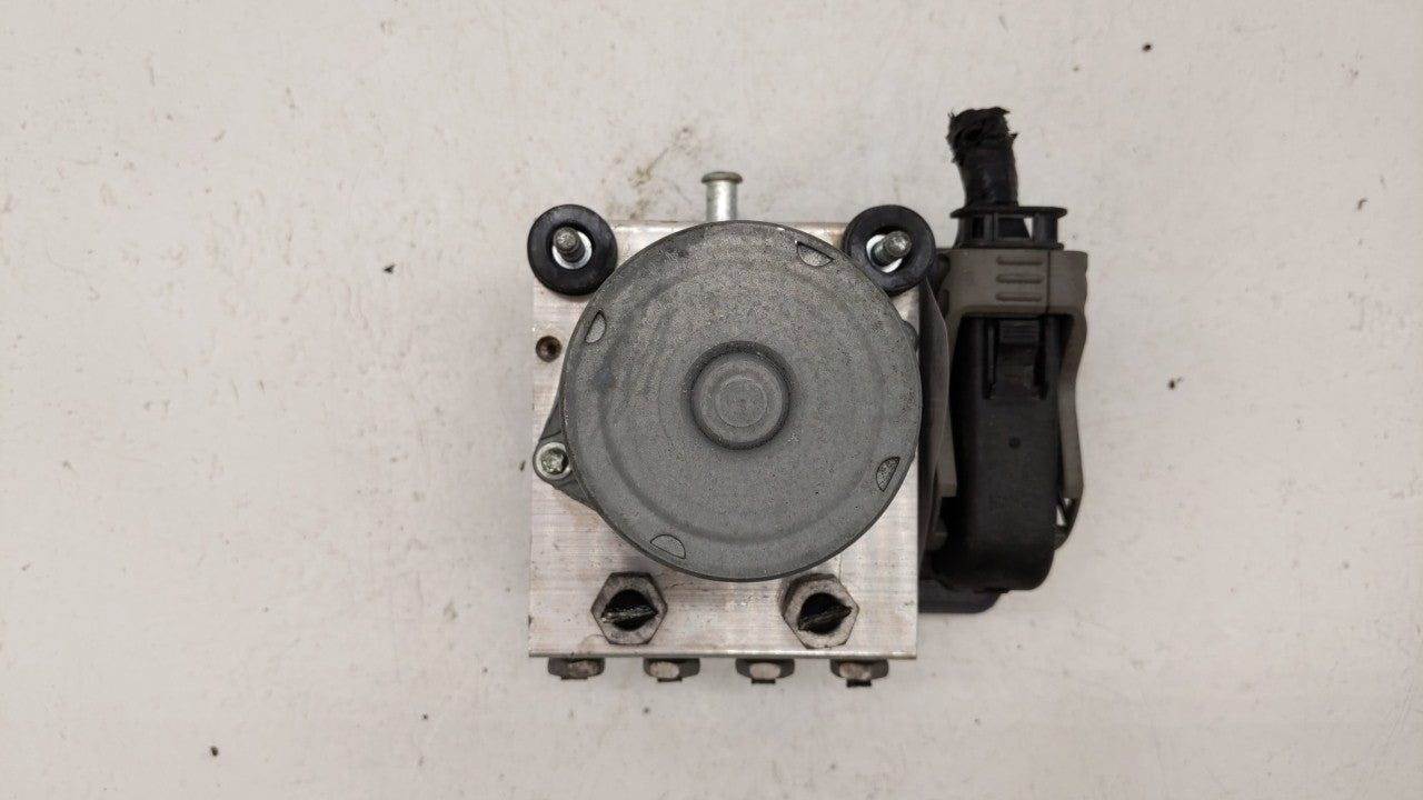 2014-2018 Ford Taurus ABS Pump Control Module Replacement P/N:DG13-2C405-AG FG13-2C405-AA Fits Fits 2014 2015 2016 2017 2018