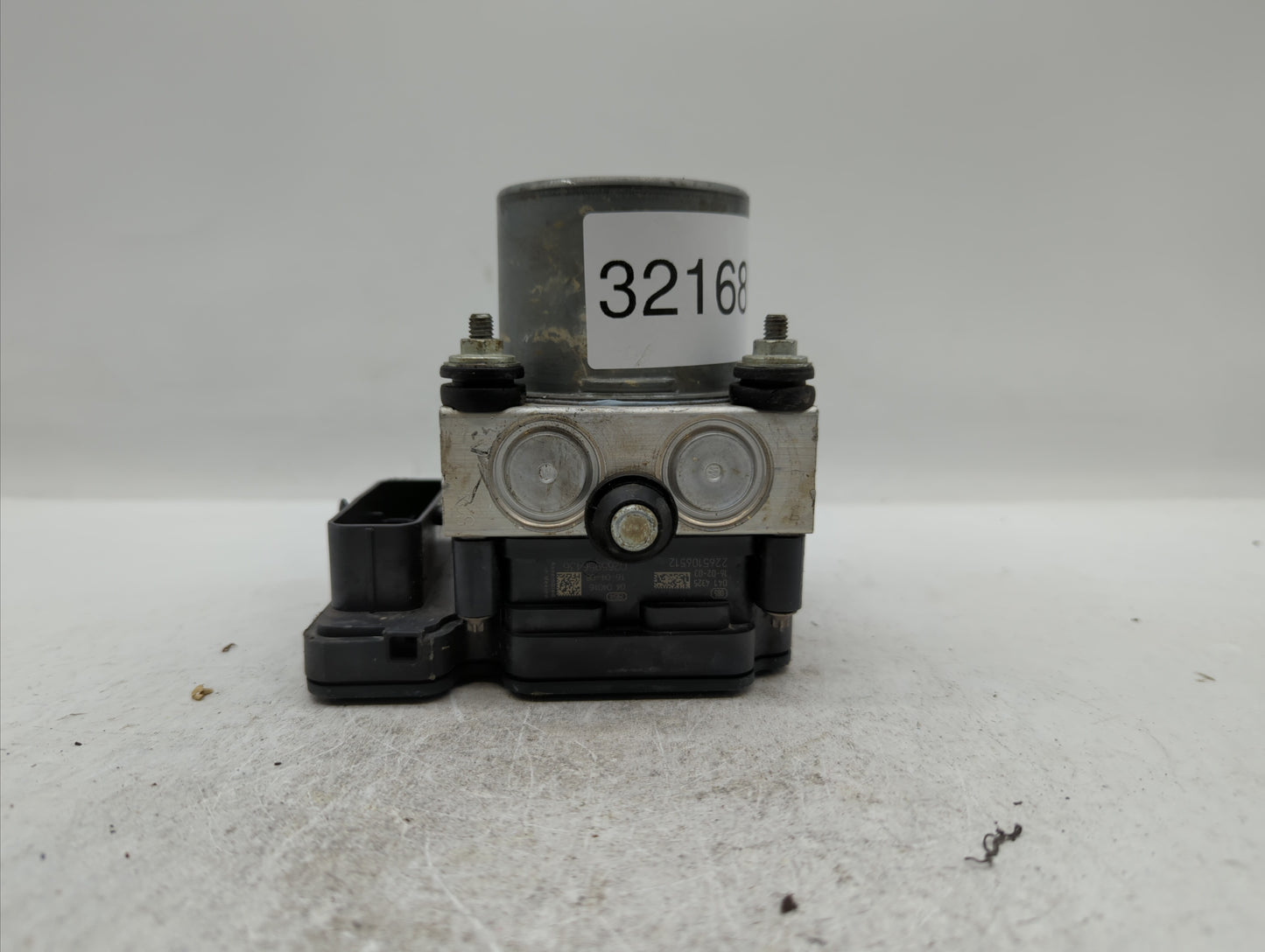 2014-2018 Ford Taurus ABS Pump Control Module Replacement P/N:FG13-2C405-AB DG13-2C405-AG Fits Fits 2014 2015 2016 2017 2018