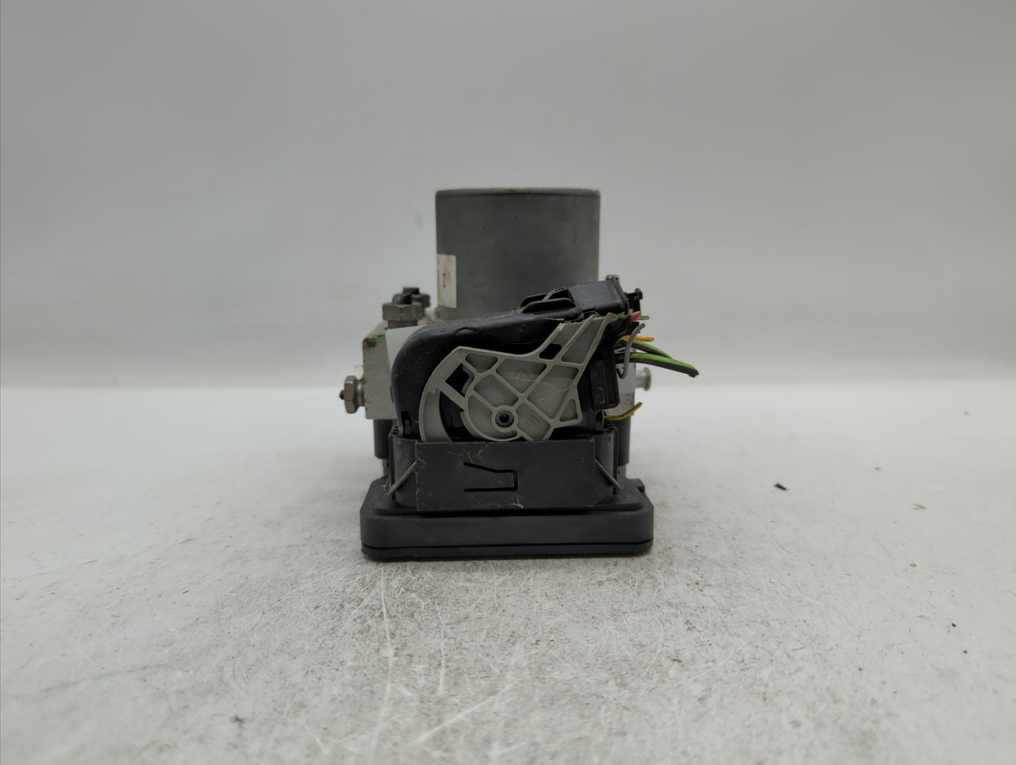 2014-2018 Ford Taurus ABS Pump Control Module Replacement P/N:FG13-2C405-AB DG13-2C405-AG Fits Fits 2014 2015 2016 2017 2018