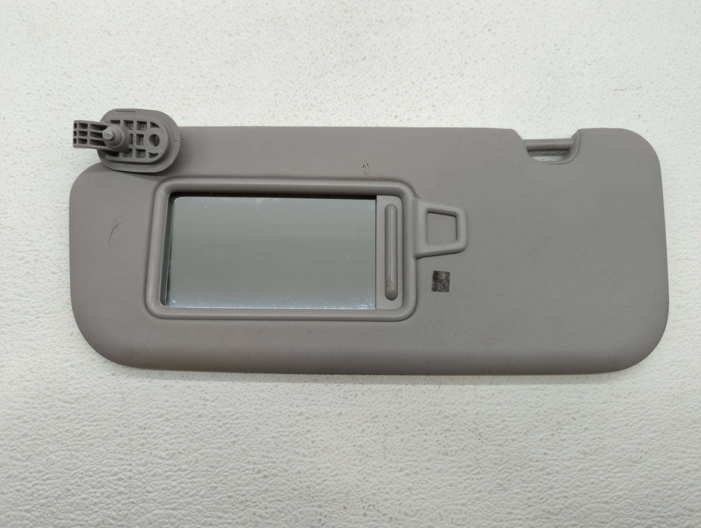 2013-2018 Ford Taurus Sun Visor Shade Replacement Driver Left Mirror Fits Fits 2013 2014 2015 2016 2017 2018 OEM Used Auto P
